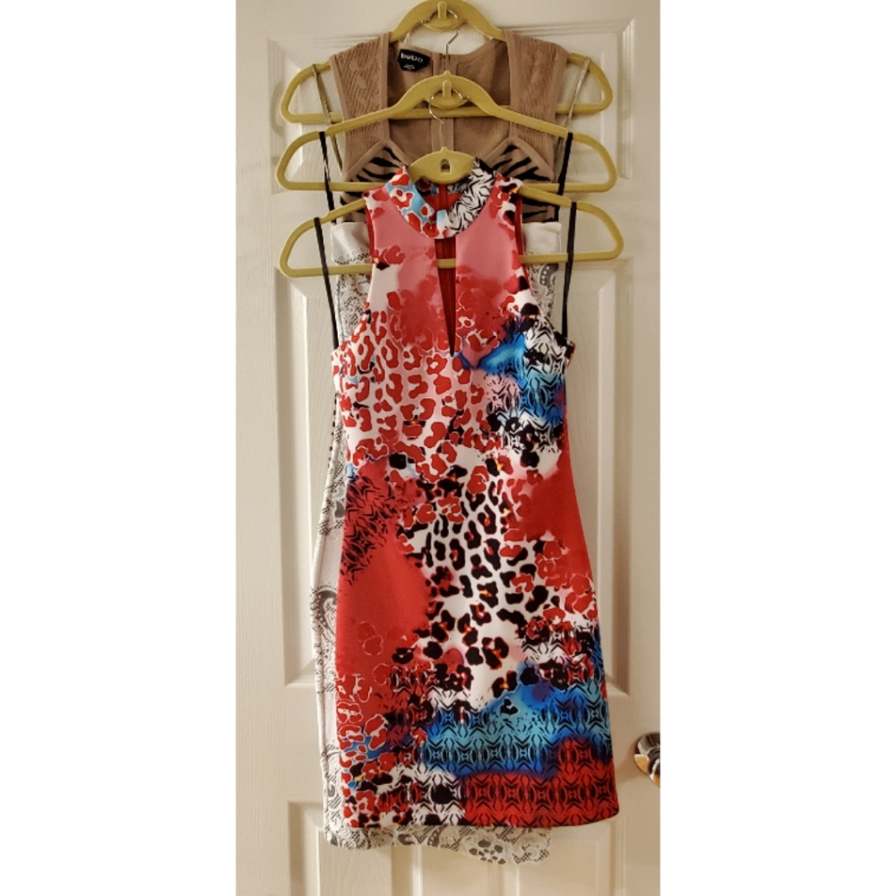 XS Bebe Dresses